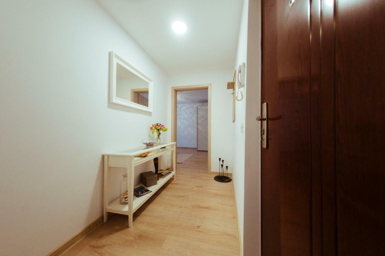 Urban Living Apartment Timisoara Esterno foto